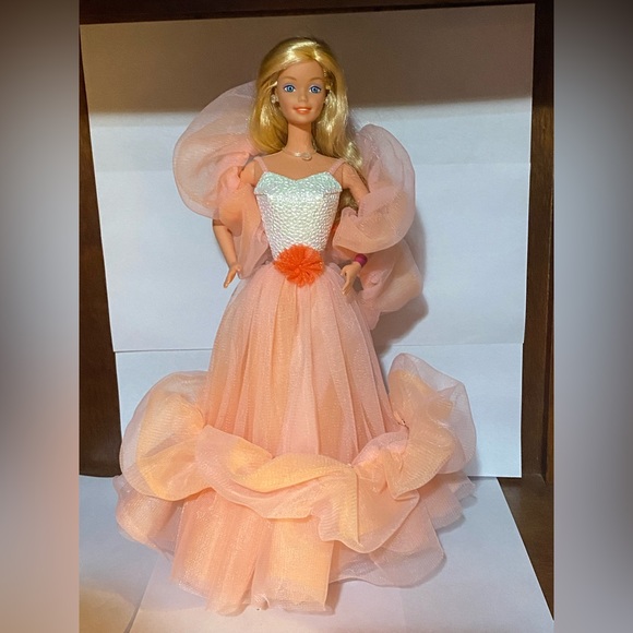 Barbie Toys 985 Peaches And Cream Barbie Reproduction Collector